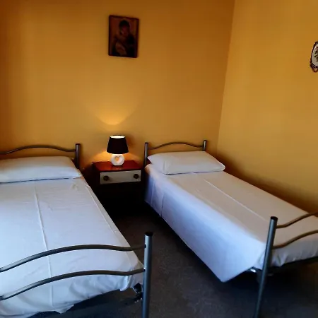 Easyroom 3* Piovene Rocchette