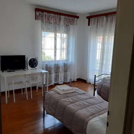 Pensionat Easyroom Piovene Rocchette 3*